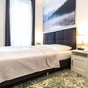 Erdberg I Contactless Check-in Apartman Bécs